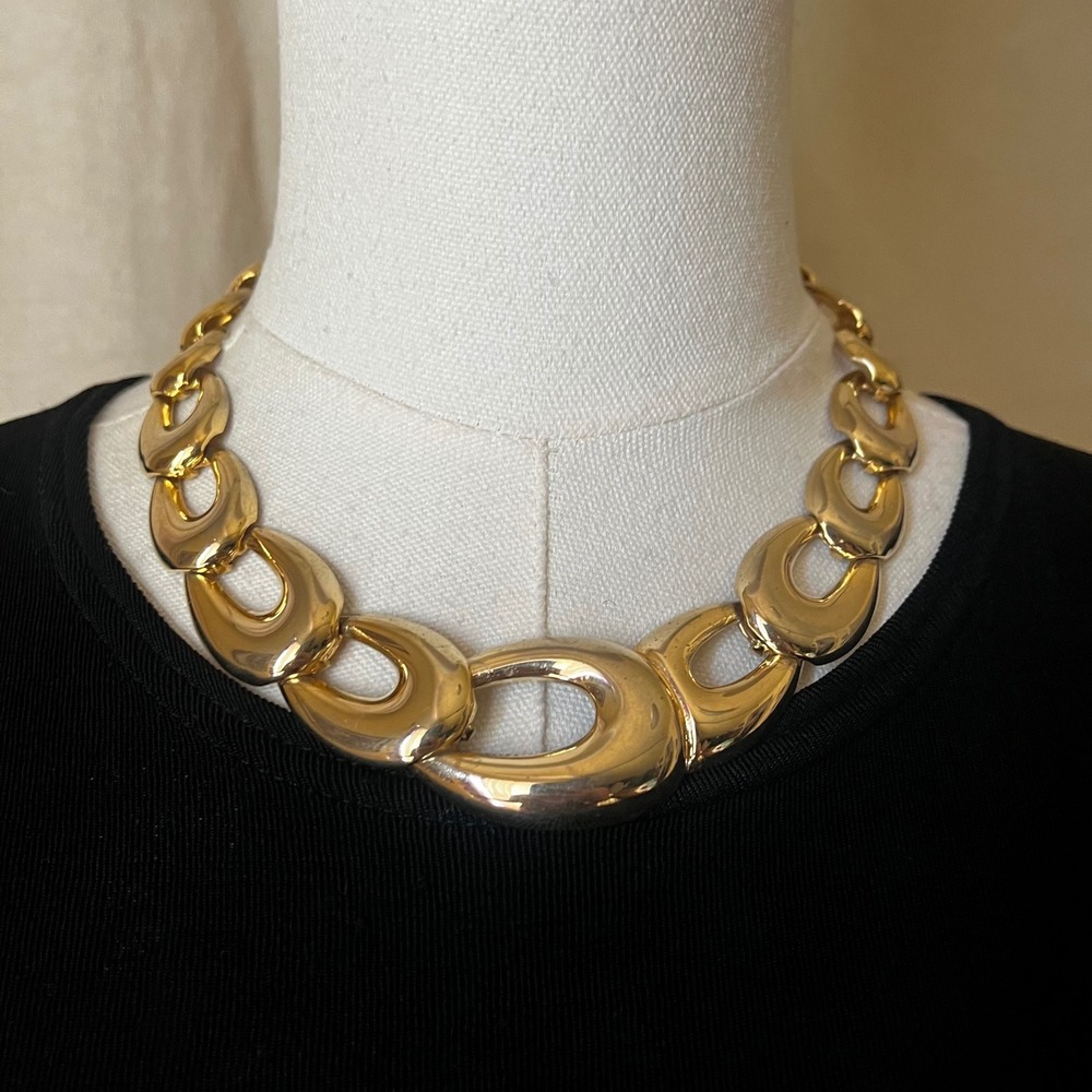 Vintage Gold Tone Oval Link Statement Necklace Chunky Collar 18 Inch